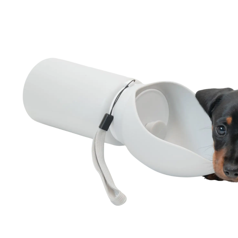 Portable dog water bottle - Trimmi | Waf & Co